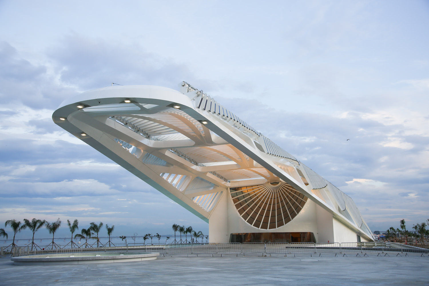 Museum Of Tomorrow Santiago Calatrava - The Museum of Tomorrow in Rio de Janeiro, by Santiago Calatrava., 1 of 17