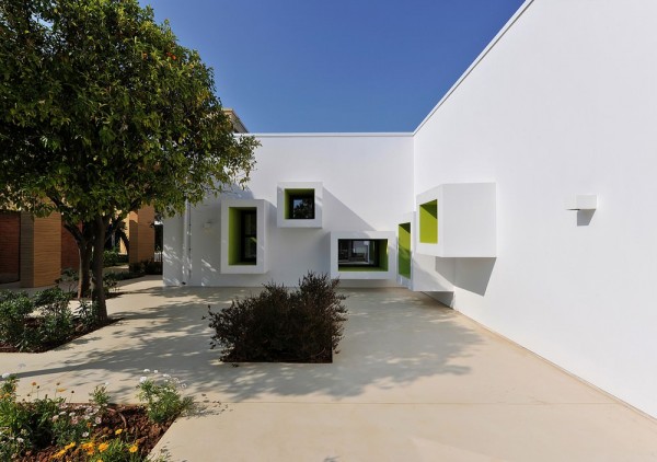 The Kindergarten of the German School of Athens by Potiropoulos D+L Architects 9