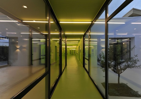 The Kindergarten of the German School of Athens by Potiropoulos D+L Architects 10