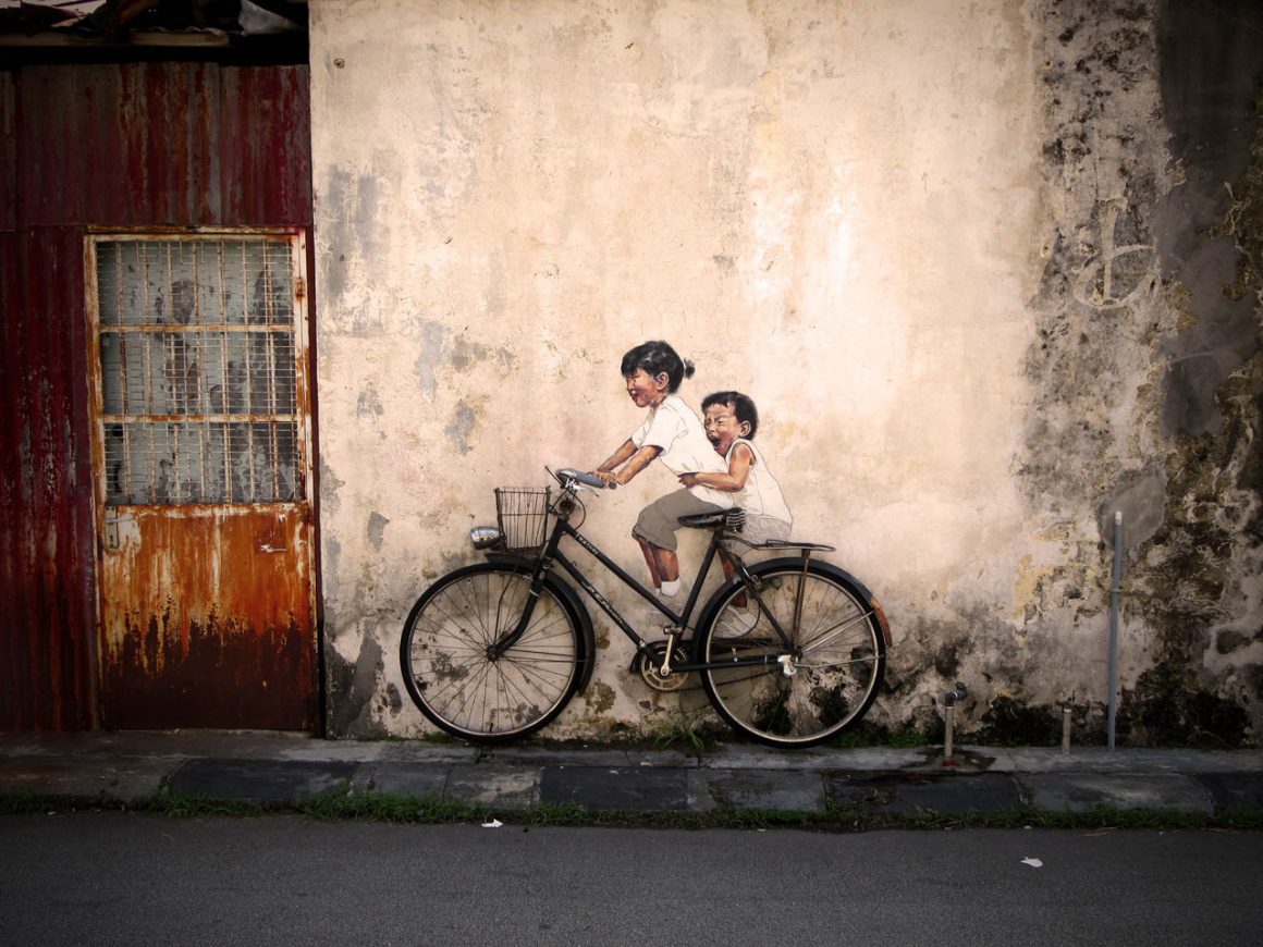 Street art by Ernest Zacharevic 9