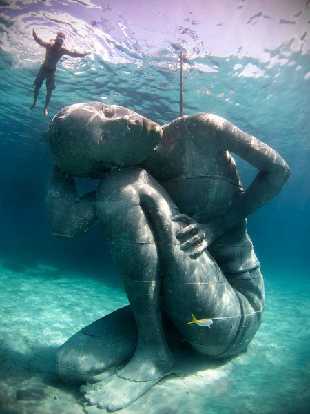 Ocean Atlas in Nassau, Bahamas by Jason deCaires Taylor 4