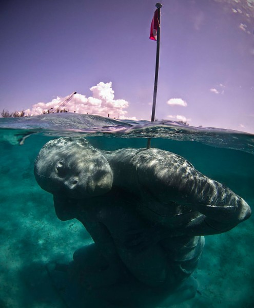 Ocean Atlas in Nassau, Bahamas by Jason deCaires Taylor 5