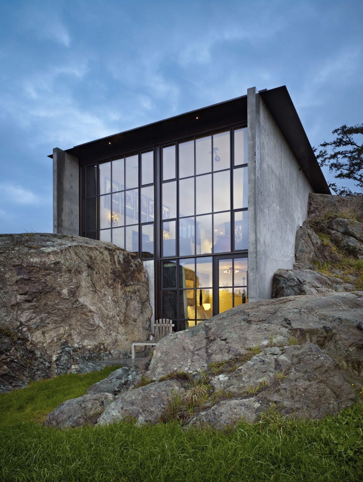 The Pierre House by Olson Kundig Architects 3