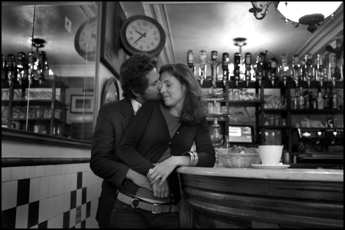 "French Kiss – A Love Letter to Paris" by Peter Turnley