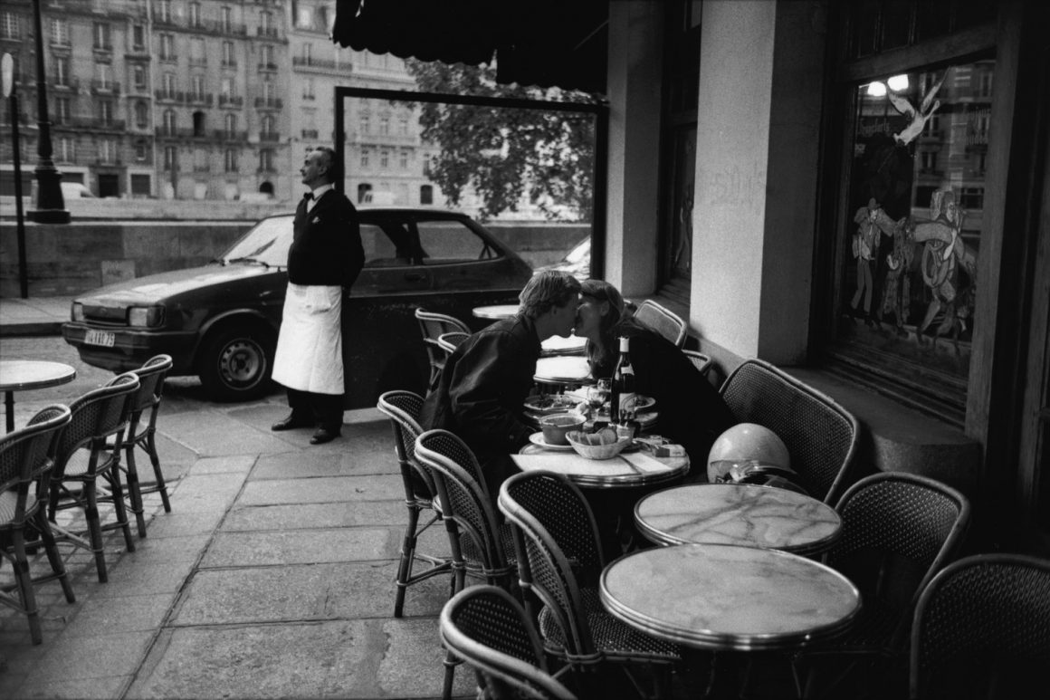 "French Kiss – A Love Letter to Paris" by Peter Turnley 30