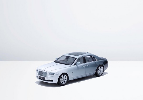 Artists re-visualize the Rolls-Royce Ghost with scale models 9